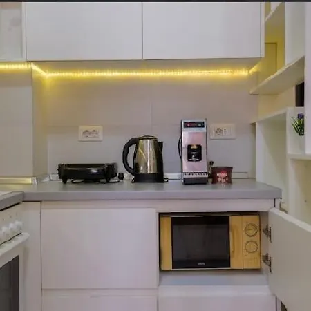 Apartment Self Check-in Tirana