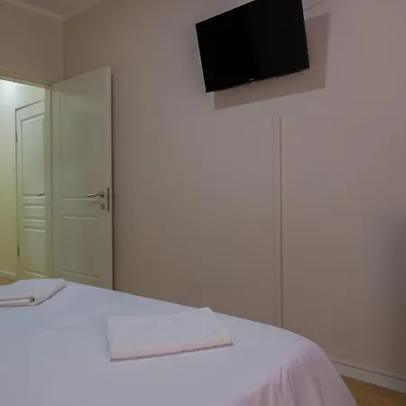 Apartment Self Check-in Tirana